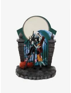 Budget 🔔 Disney The Nightmare Before 🎅 Christmas Jack and Sally Figurine 🔥